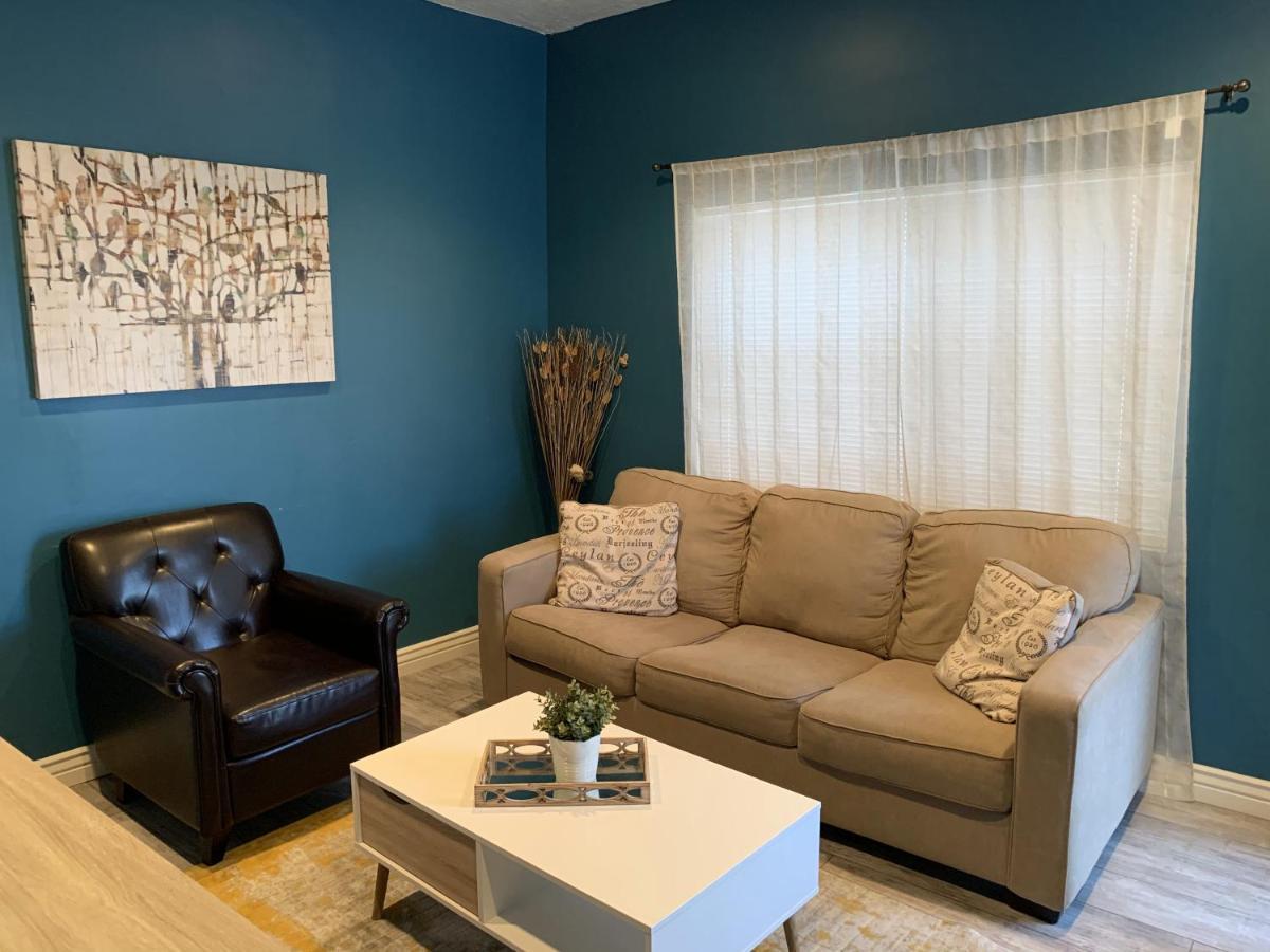 Baby Blue Sky - Price 2Bd - Newly Remodeled - Nearby Trails Apartman Kültér fotó