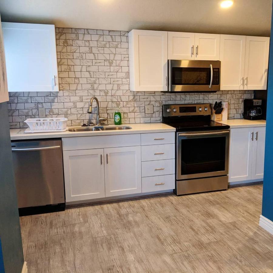Baby Blue Sky - Price 2Bd - Newly Remodeled - Nearby Trails Apartman Kültér fotó