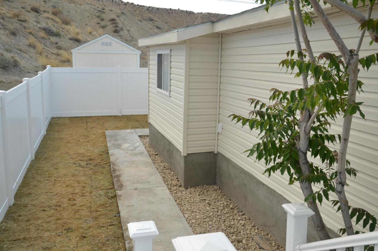 Baby Blue Sky - Price 2Bd - Newly Remodeled - Nearby Trails Apartman Kültér fotó